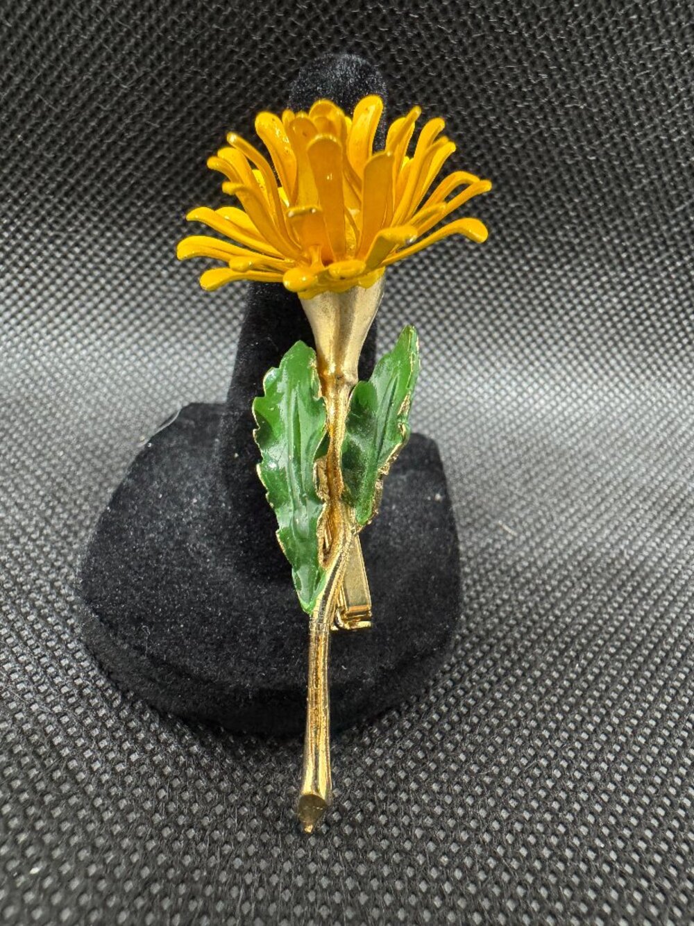 Vintage Yellow Chrysanthemum Flower Brooch